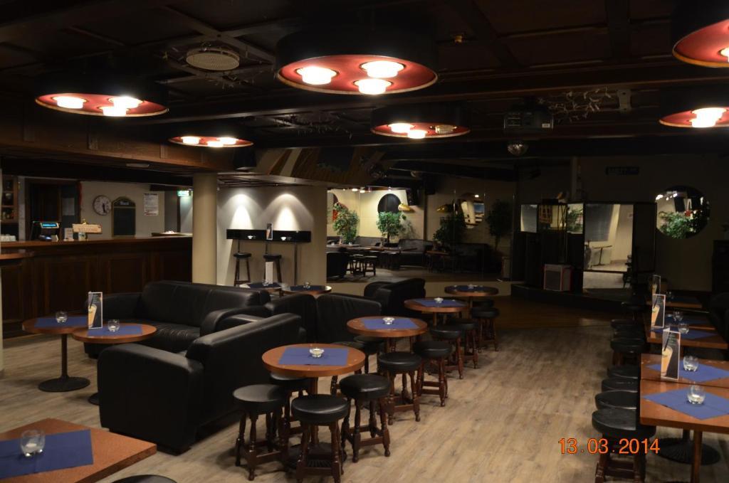 Mehamn Arctic Hotel Екстер'єр фото